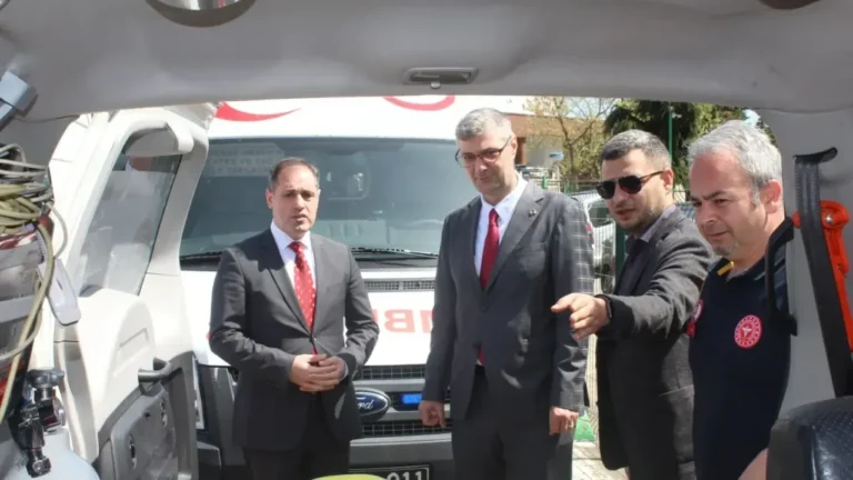 Vali Yardımcısı Altınışık’tan Ambulans Servisine Ziyaret