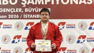 Arda Efe İnce Türkiye Üçüncüsü Oldu