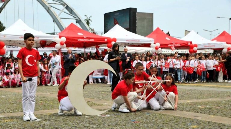 Millî Egemenlik Kutlu Olsun