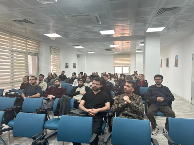 Giresun’da Acil Servis Hekimlerine Sıtma Eğitimi