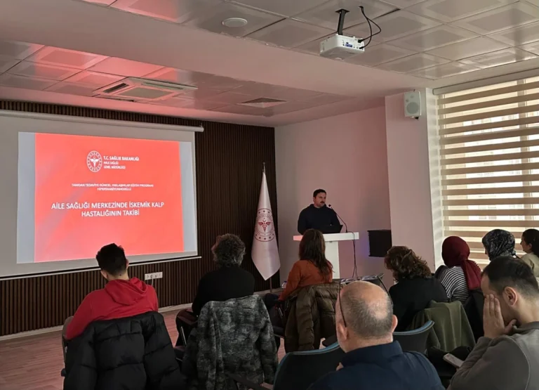 Giresun’da aile hekimlerine kardiyovasküler hastalıklar eğitimi