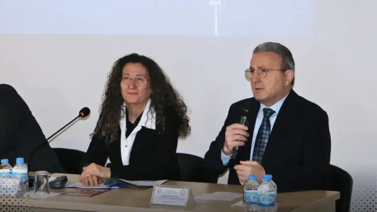 Gençlere Kariyer Reçetesi: “Uzmanlaşın ve Sabırlı Olun”