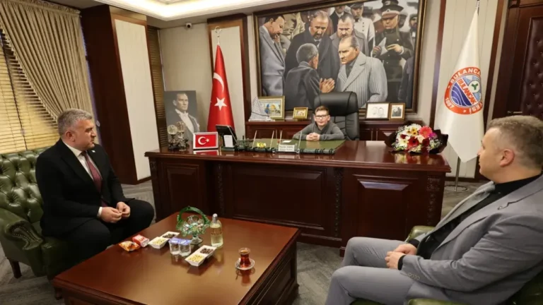 Başkan Sıbıç, Makamını Aras Selim’e Devretti