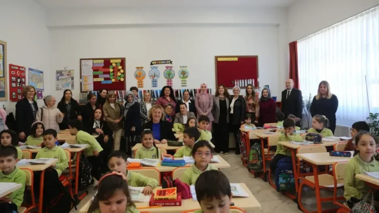 Abacıbükü İlkokulu’nda Meyve Saati Etkinliği