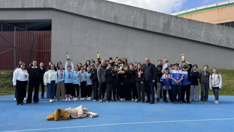 Çotanak Spor Kompleksi’nde Atletizm Şöleni: “330 Genç Yetenek Pistte Ter Döktü”