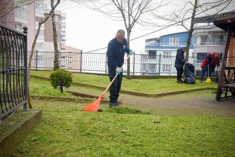 Giresun’da Parklar Baştan Aşağı Yenileniyor