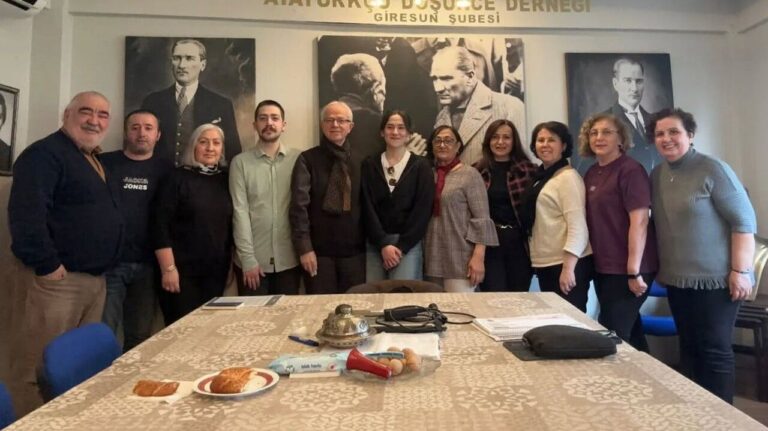 2 STK’dan Maden Aramaya Tepki!