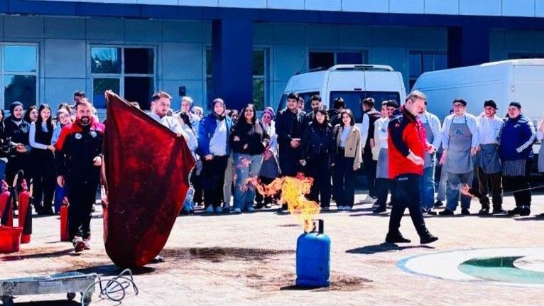 Turizm Fakültesi’nde Yangın Tatbikatı