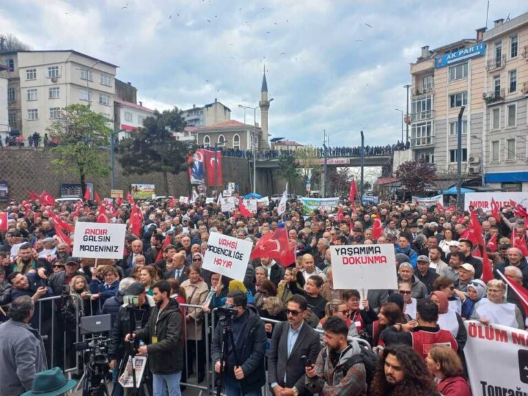 Tirebolu Meydanı’ndan Maden Devlerine “Geçit Yok” Muhtırası!