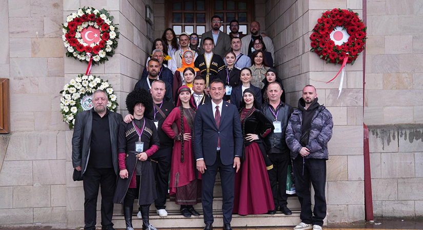 Giresun’da Festival Renkleri Başkan Köse’yle Buluştu