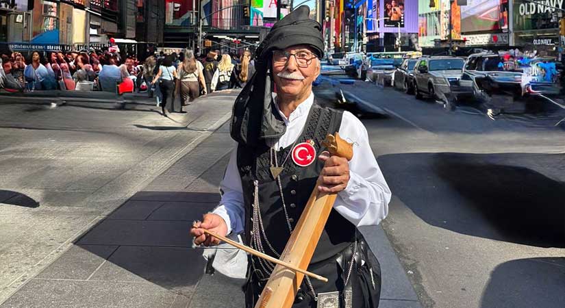Nurettin Tatar, Topal Osman ruhunu Manhattan’a taşıdı