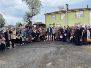 Piraziz Esentepe Köyü’nde 12 Yıllık Anneler Günü Geleneği