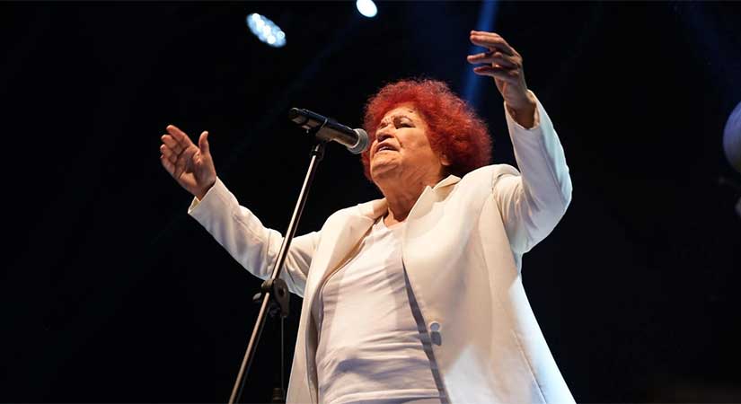 Selda Bağcan Coşkusu Meydana Sığmadı