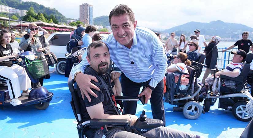 Özel bireyler Giresun Adası’nı gezdi