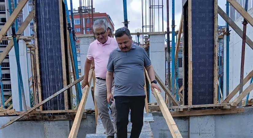 24 derslikli okulda inceleme yaptı