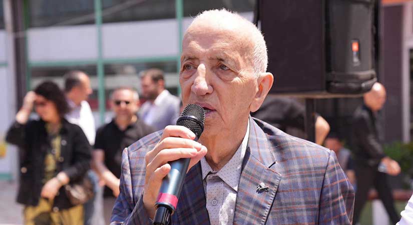 Hasan Yücel Karaibrahim istifa etti