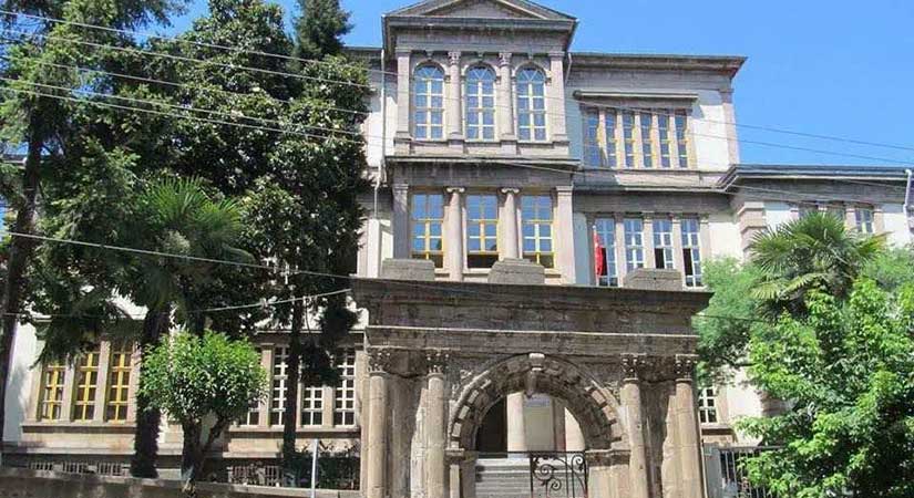 STÖ’lerden tavır: Ticaret Lisesi müze olsun!