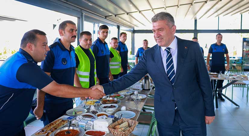 Sıbıç, Zabıta Haftası’nı personelle kutladı