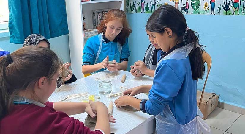 Giresun’da öğrenciler “Suyun Bilimi”ni deneylerle keşfediyor